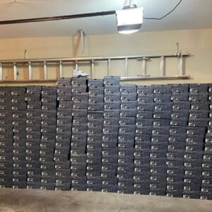 Authentic Jordan sneakers pallets - Image 16